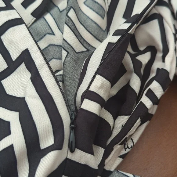 H&M SS2019 TRENDY RICHARD ALLAN DRESS BELL SHAPED SKIRT. - Picture 9 of 9